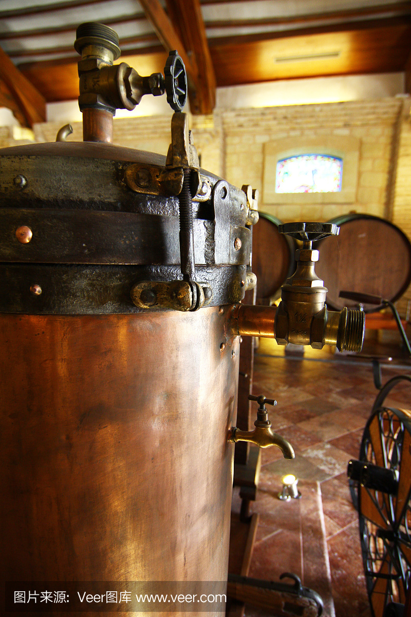 用來釀酒的舊工具