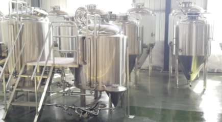 糧食酒 釀酒設(shè)備 水果酒的釀酒設(shè)備怎么去選擇