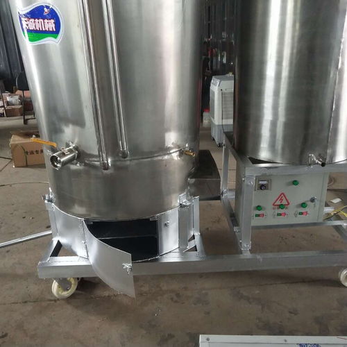 廊坊釀酒設(shè)備 性能可靠的白酒蒸餾機(jī)與啤酒設(shè)備